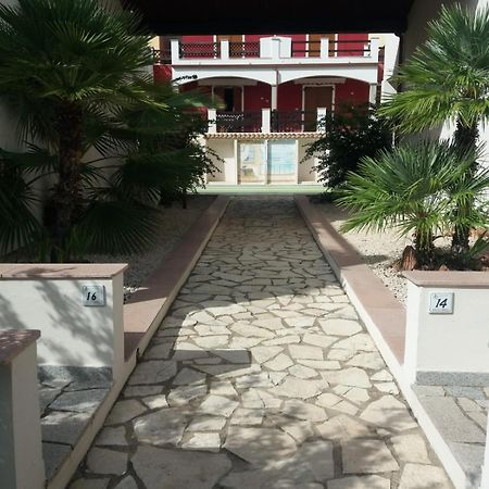 Appartamento con piscina comune. Viddalba Esterno foto