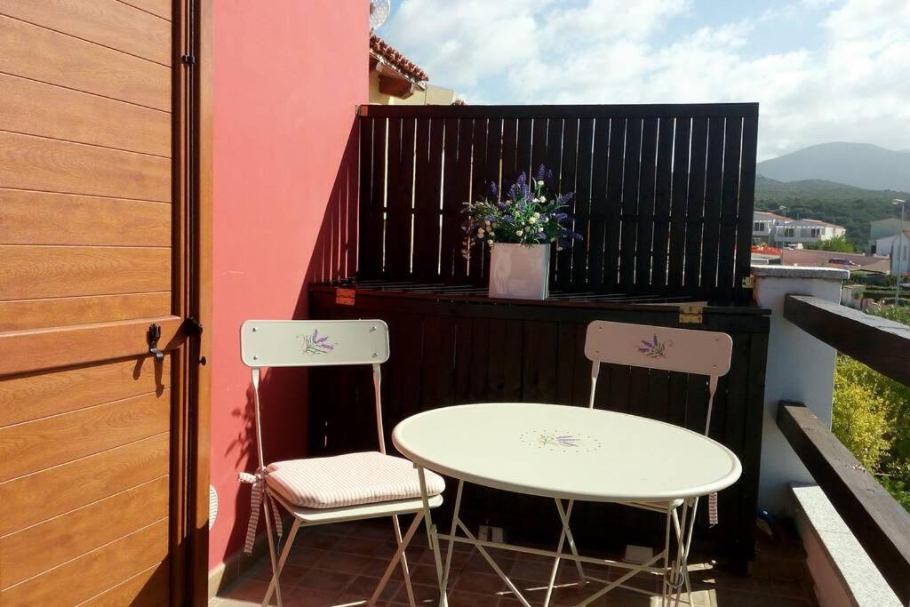 Appartamento con piscina comune. Viddalba Esterno foto